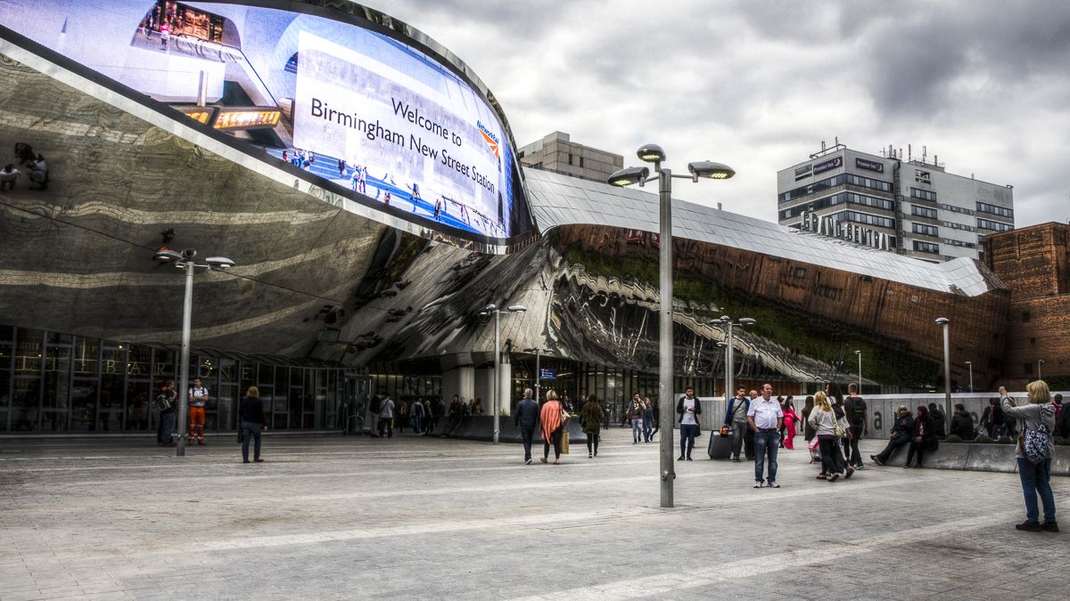 Train Stations, Airports & Transport